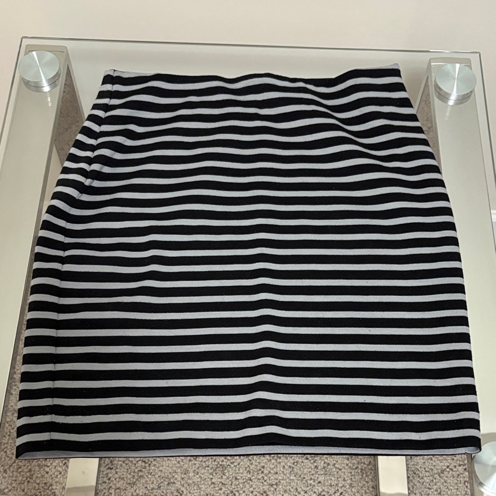 NWOT LOFT Black and Gray Striped Mini Skirt
